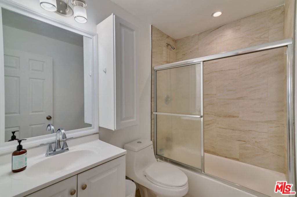 15013 Hartsook Street - Photo 21