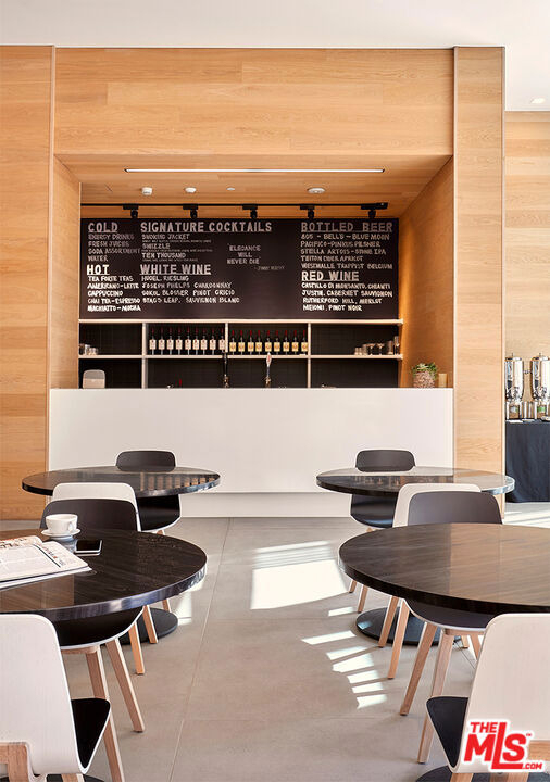 10000 Santa Monica Boulevard - Photo 22