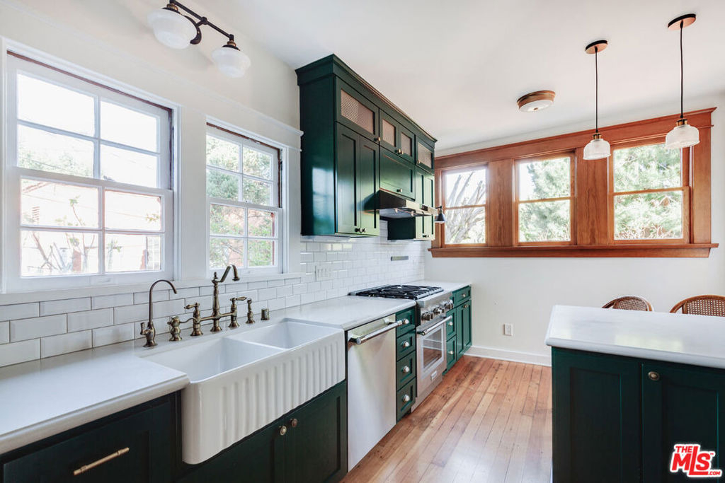 1005 W Kensington Road - Photo 8
