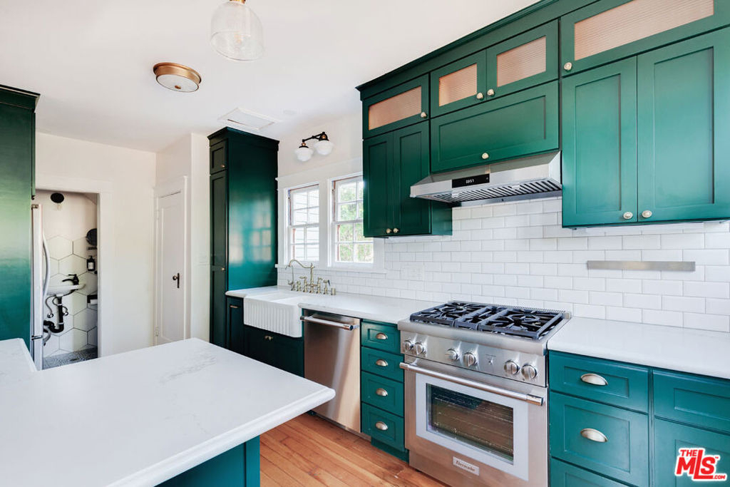 1005 W Kensington Road - Photo 9