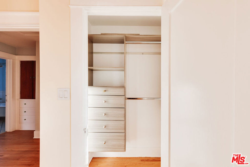 1005 W Kensington Road - Photo 19