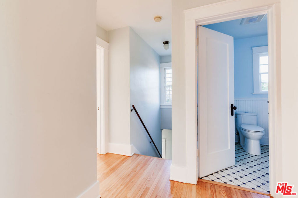 1005 W Kensington Road - Photo 12