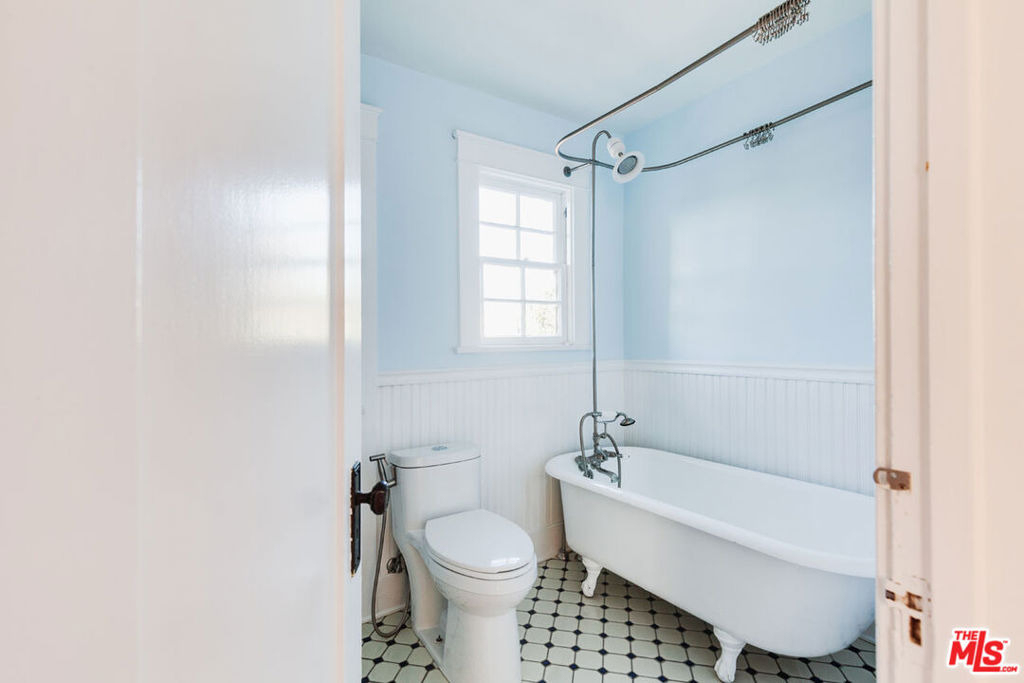 1005 W Kensington Road - Photo 13