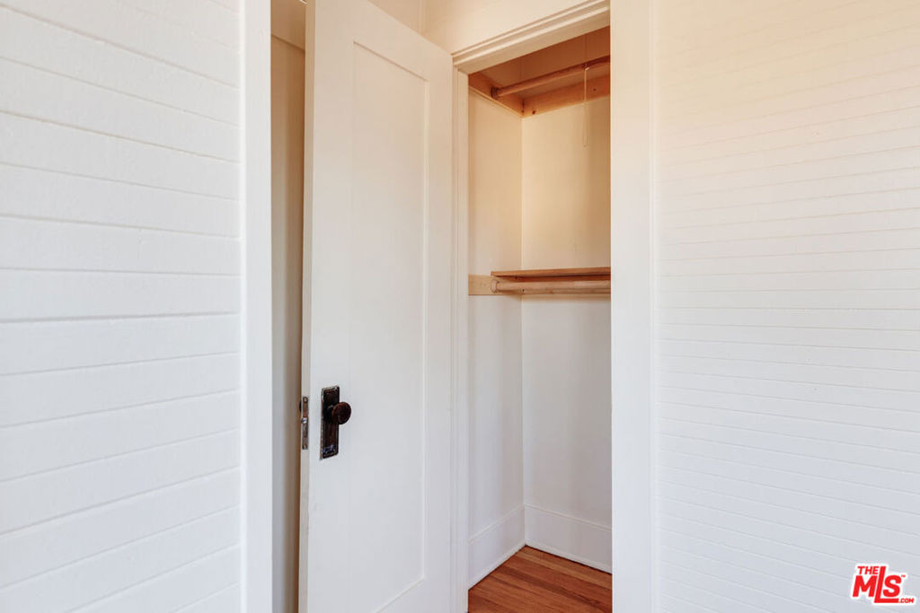 1005 W Kensington Road - Photo 24