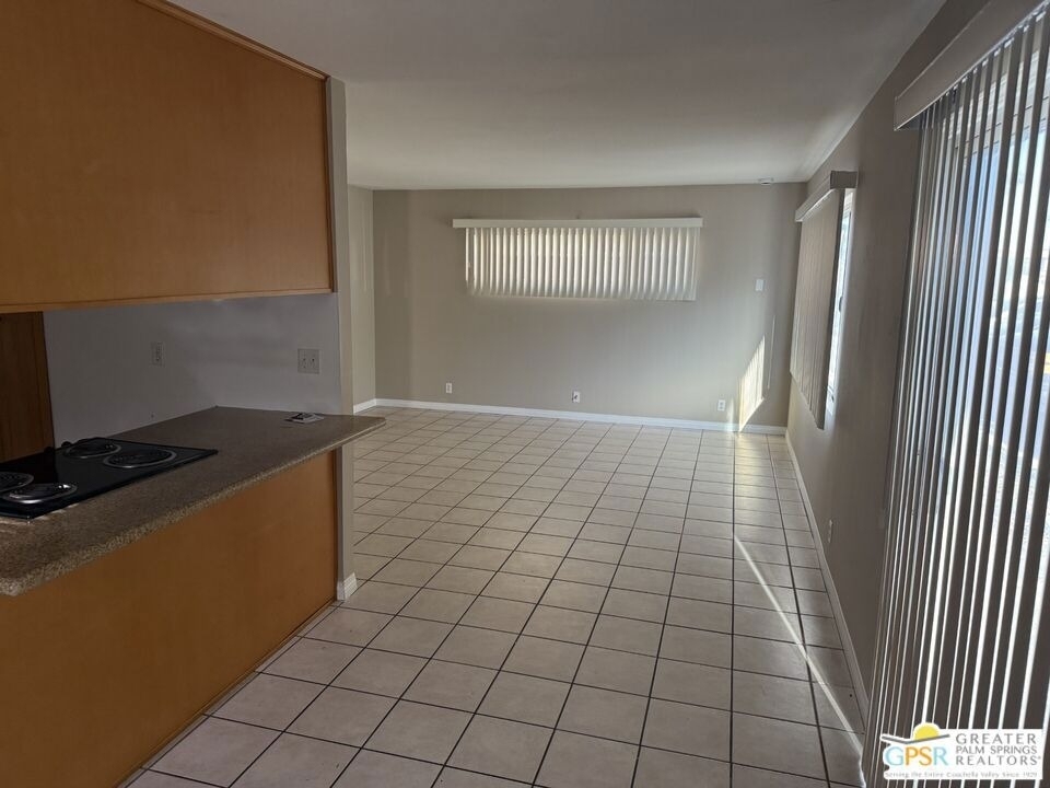 366 W Mariscal Road - Photo 3