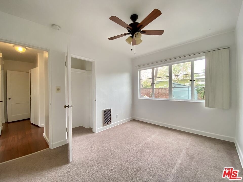 5456 Village Green - Photo 2