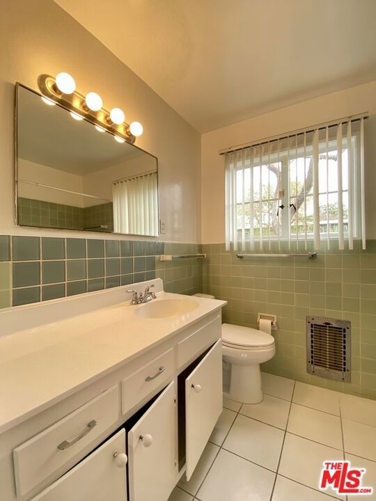5456 Village Green - Photo 3