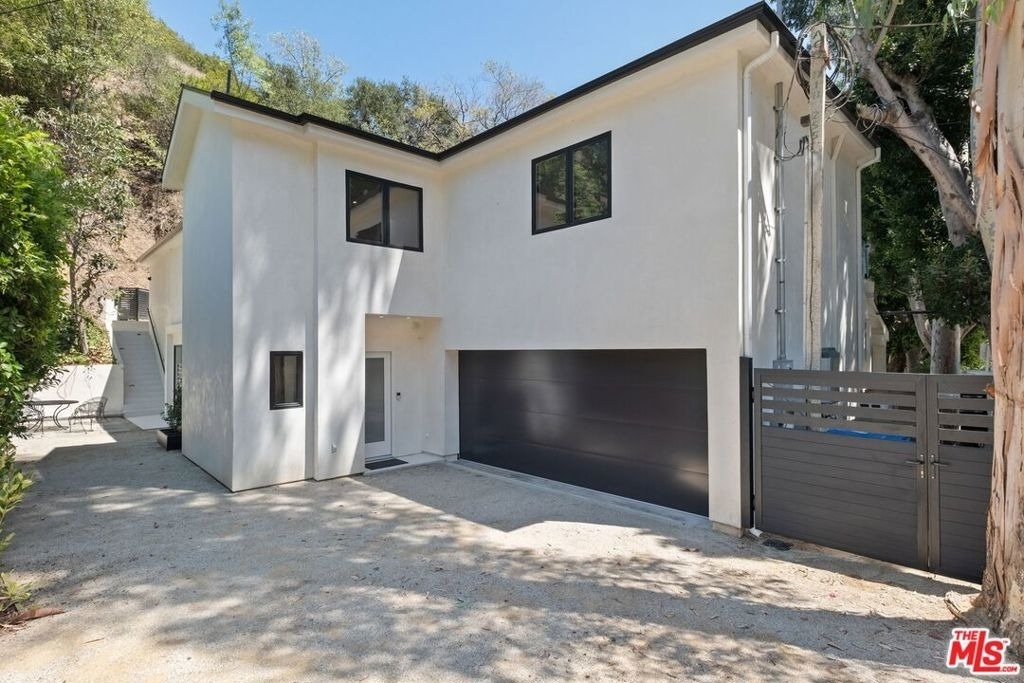 1712 N Beverly Glen Boulevard - Photo 31