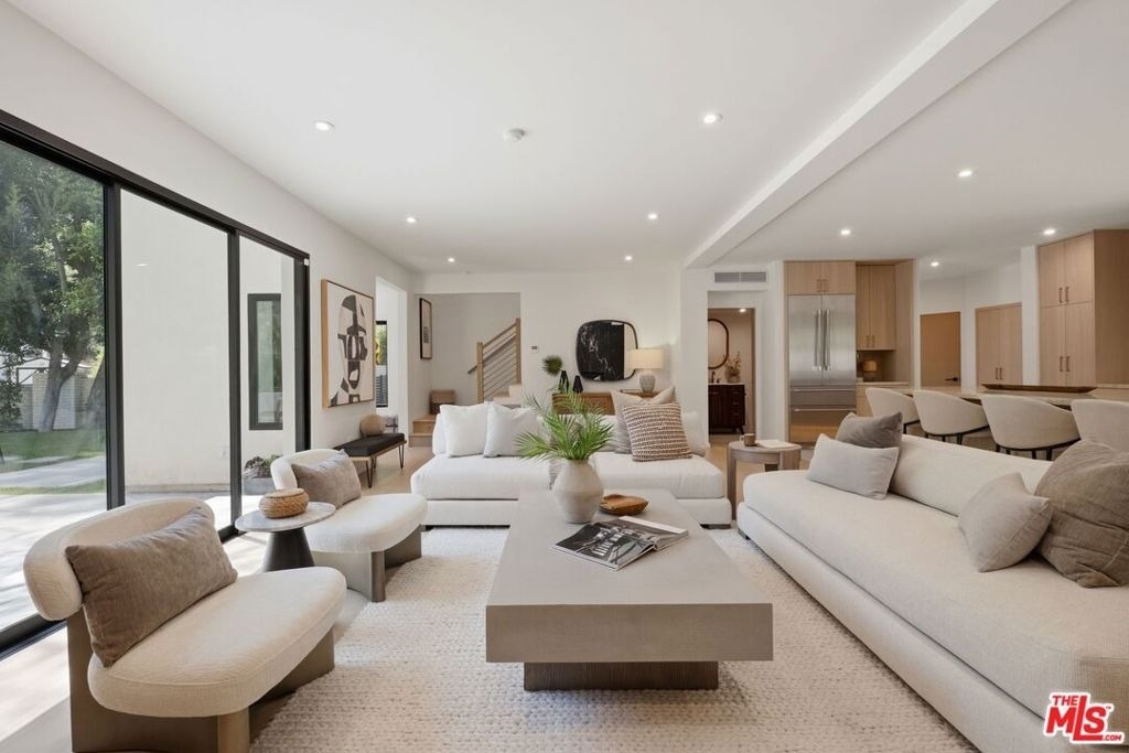 1712 N Beverly Glen Boulevard - Photo 5