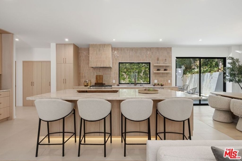 1712 N Beverly Glen Boulevard - Photo 7