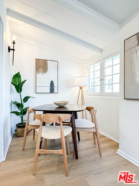 239 S Doheny Drive - Photo 5