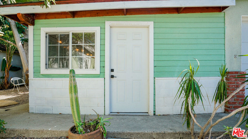 6632 W 87th Street - Photo 25