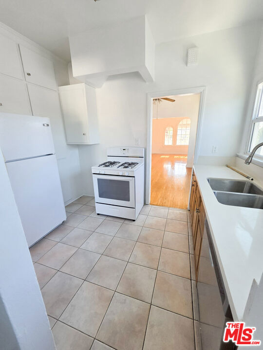 1331 Masselin Avenue - Photo 13