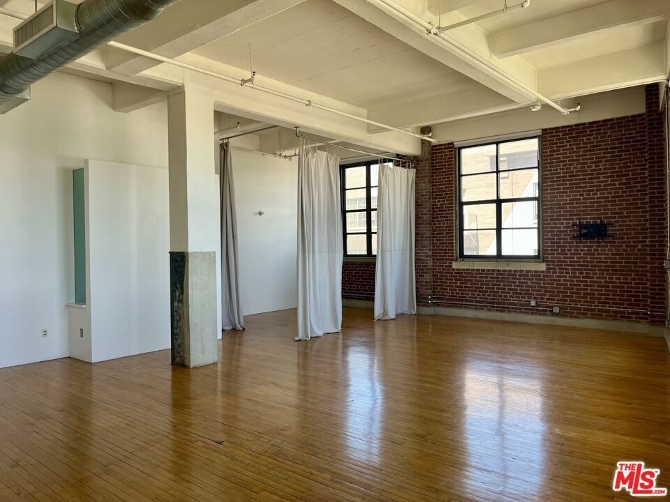 1850 Industrial Street - Photo 7