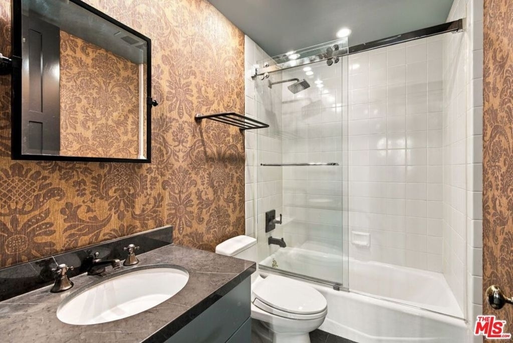 2132 Century Park Lane - Photo 19