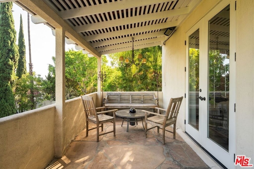 7887 Hillside Avenue - Photo 24