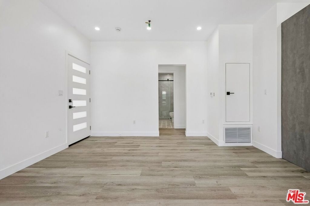 1434 Beverwil Drive - Photo 4