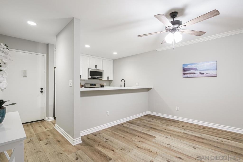 1625 Hotel Cir S - Photo 3
