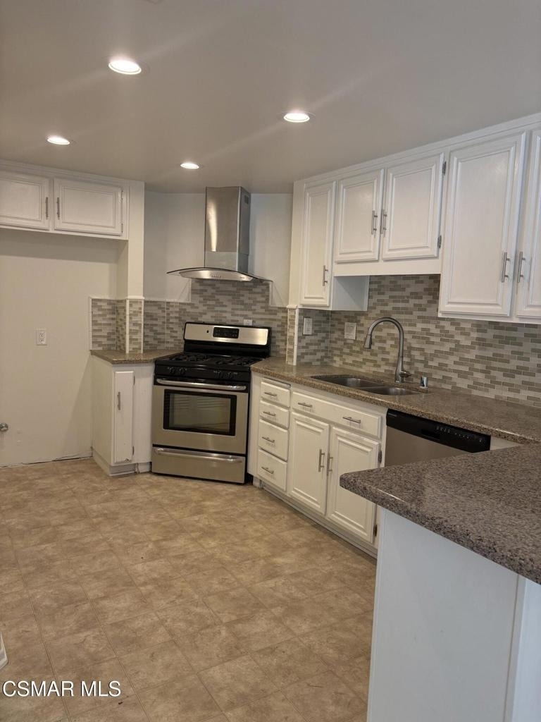 2600 Calle Abedul - Photo 3