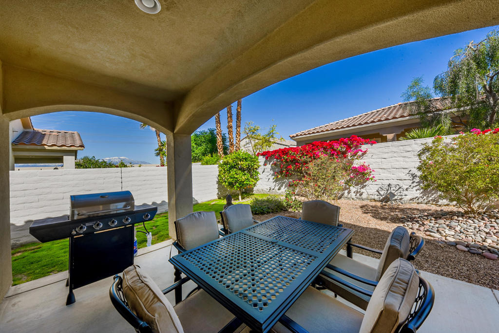 80528 Avenida Camarillo - Photo 19