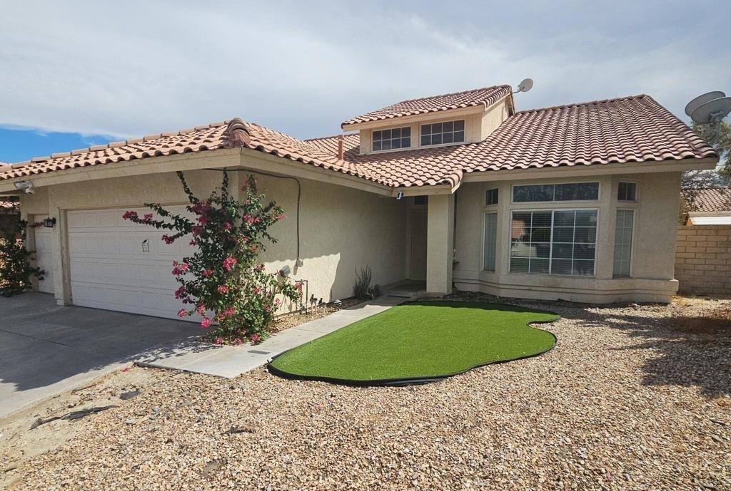69911 Willow Lane - Photo 0
