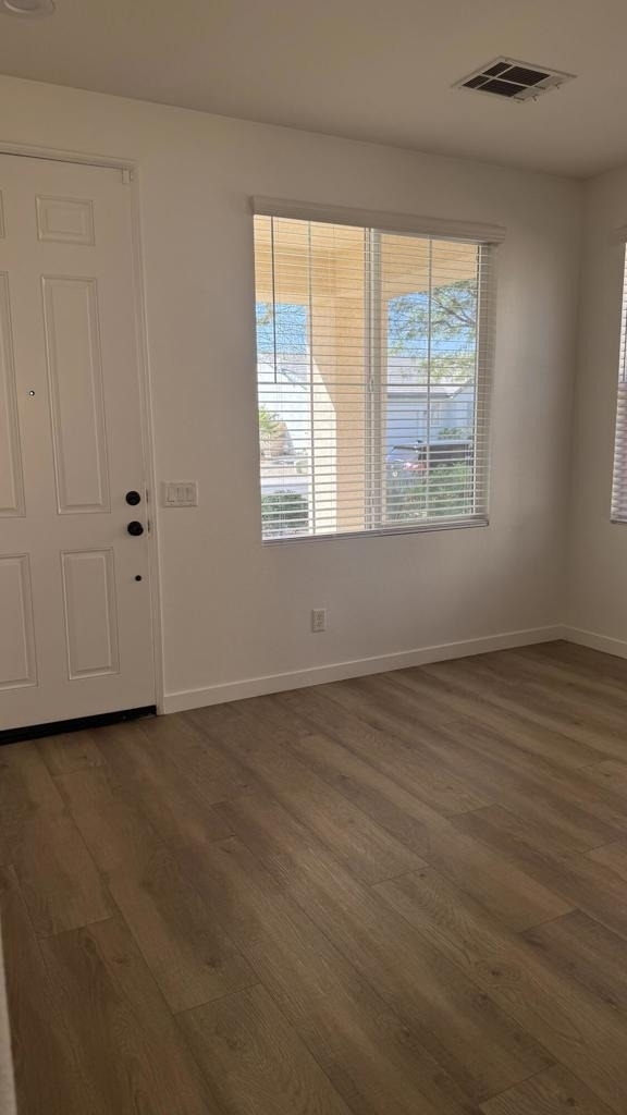37308 Sandwell Street - Photo 4
