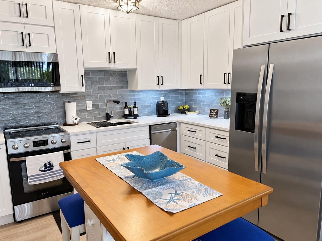145 Ocean Avenue - Photo 4