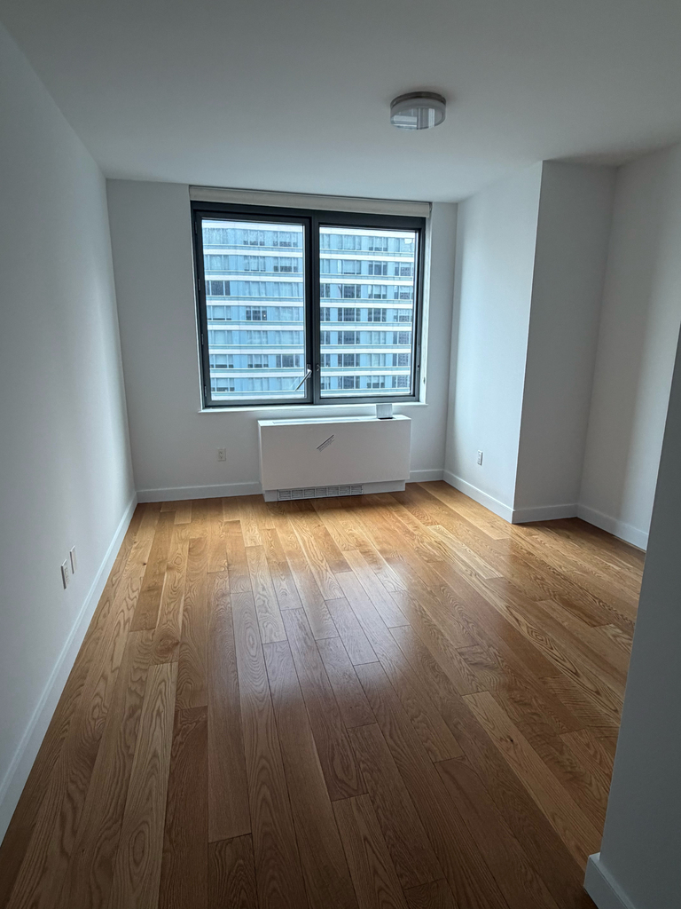 West 57th Street - Photo 1