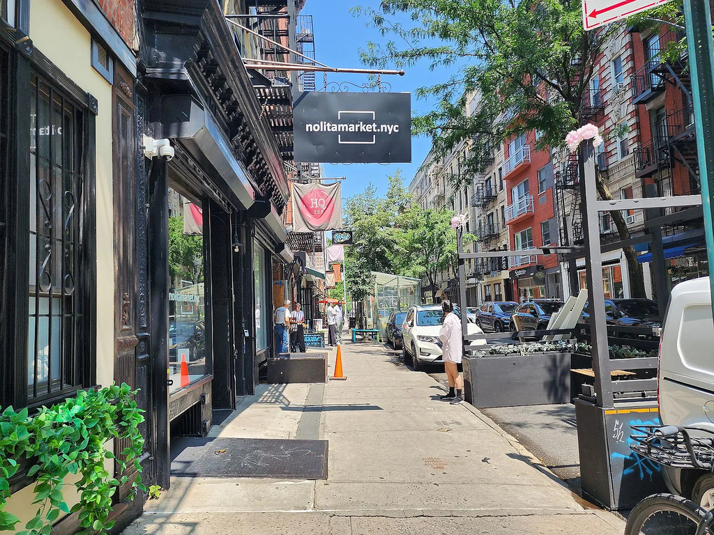 Mott Street - Photo 6