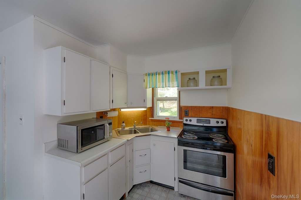 21 Van Dam - Photo 10