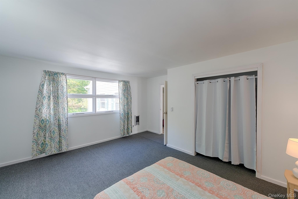 21 Van Dam - Photo 16