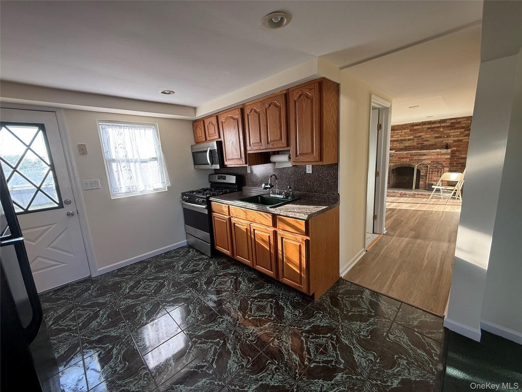 84 Surf Road - Photo 7