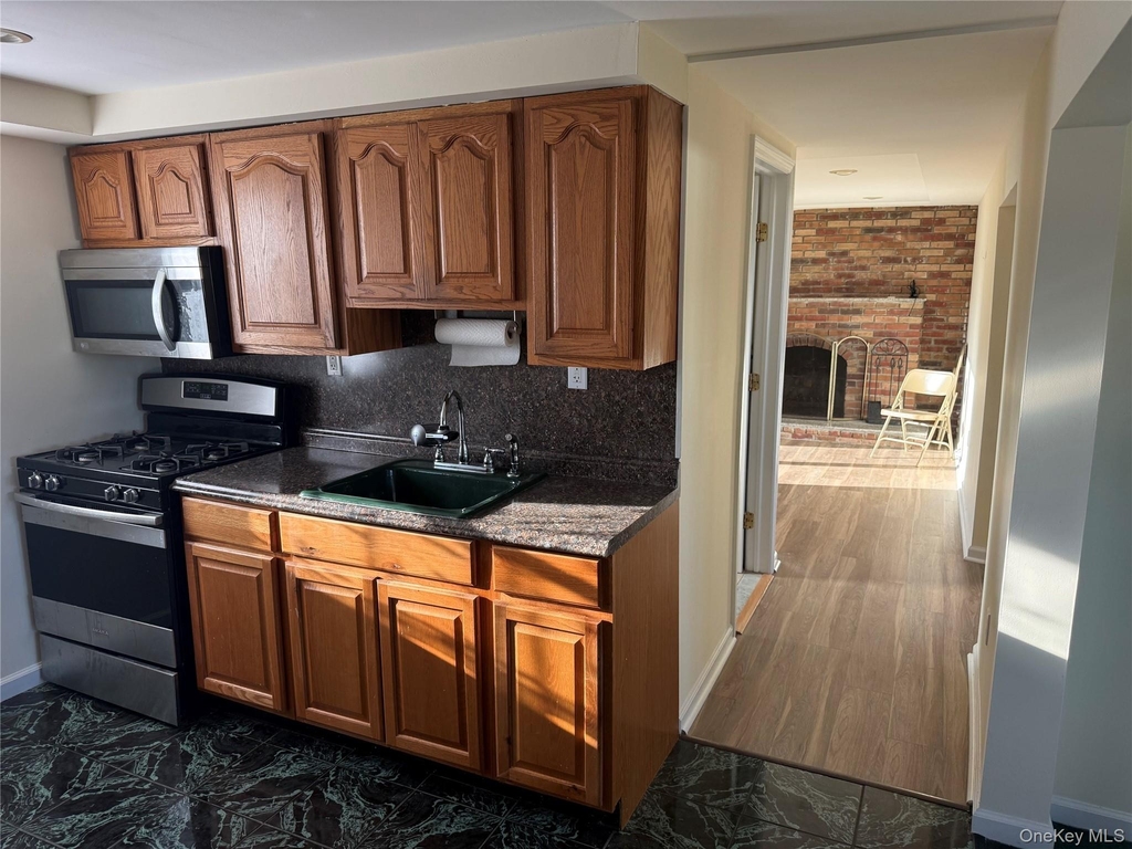 84 Surf Road - Photo 1