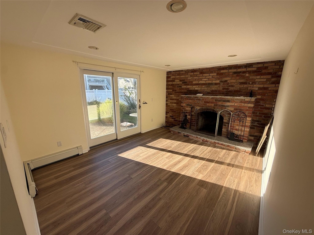 84 Surf Road - Photo 2