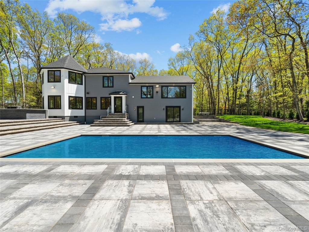5 N Hills Road - Photo 0