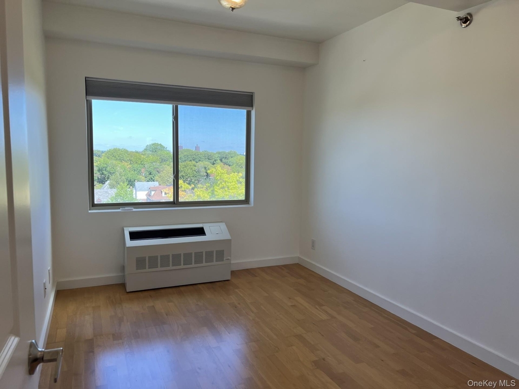 143-20 Hoover Avenue - Photo 18