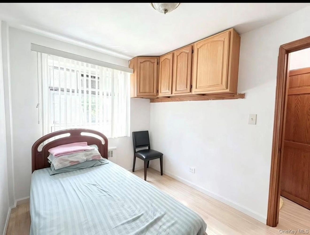 111-21 66th Avenue - Photo 2