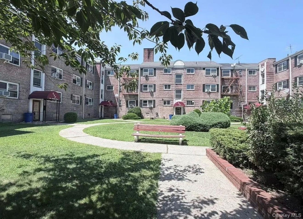 111-21 66th Avenue - Photo 7