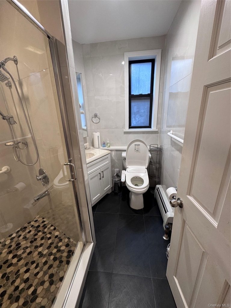 4220 Kissena Blvd  Apt D2 - Photo 5