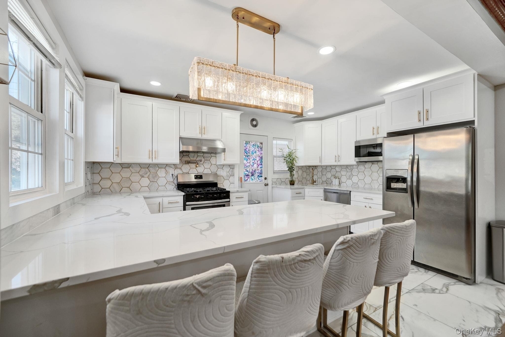 64 Dewitt Street - Photo 8