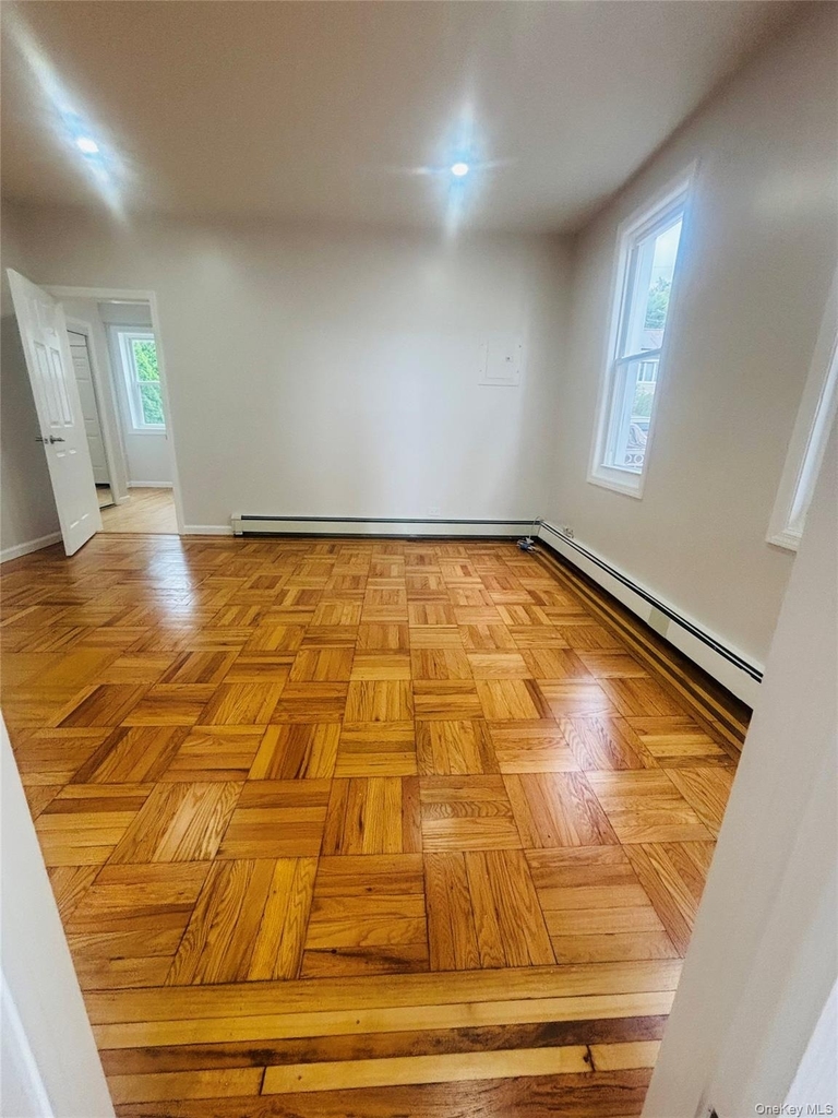 284 Somerville Place - Photo 7