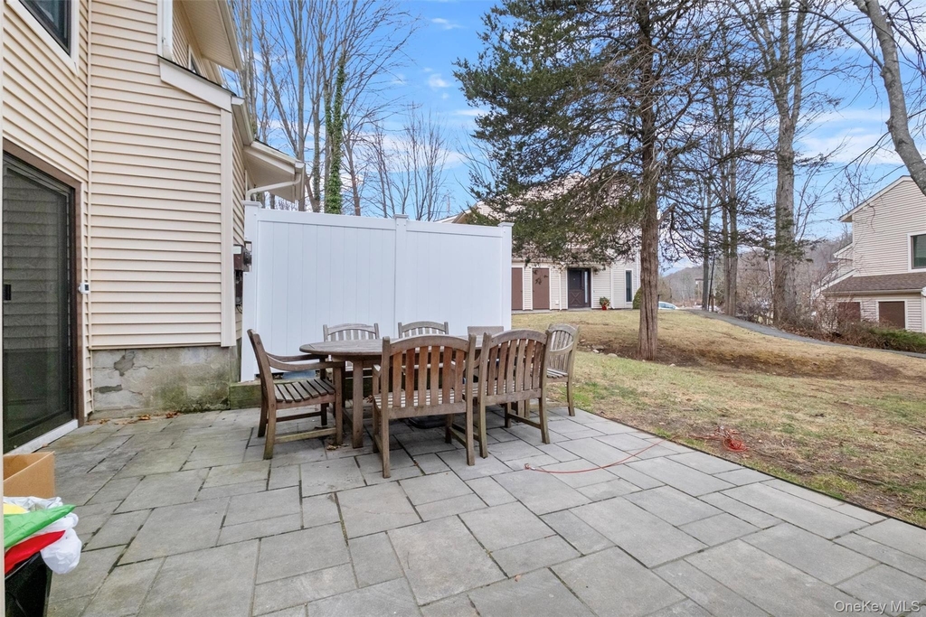 7 Woodland Trail - Photo 23