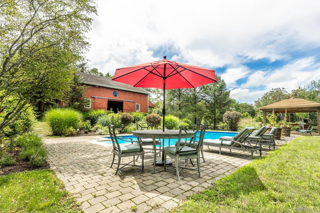 101 Drake Road - Photo 40