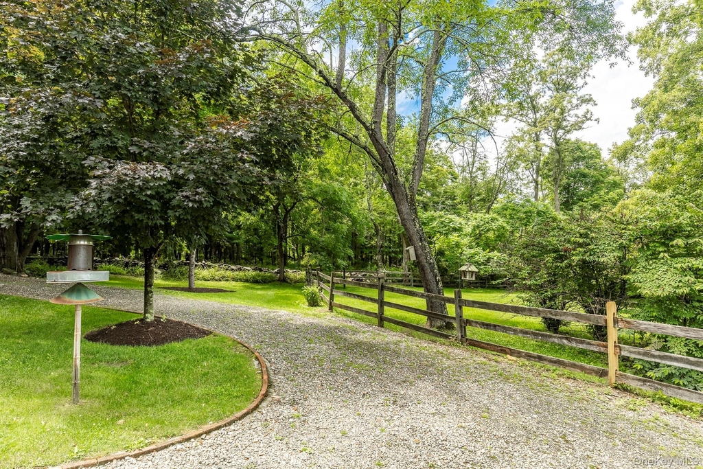 101 Drake Road - Photo 36