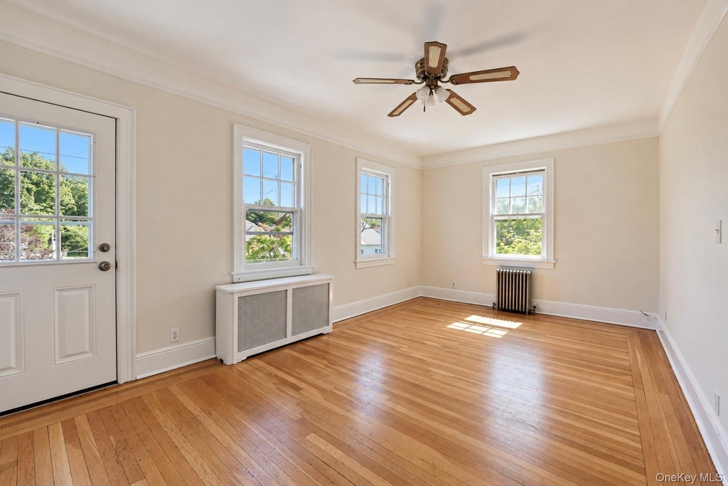 123 Wallace Street - Photo 3