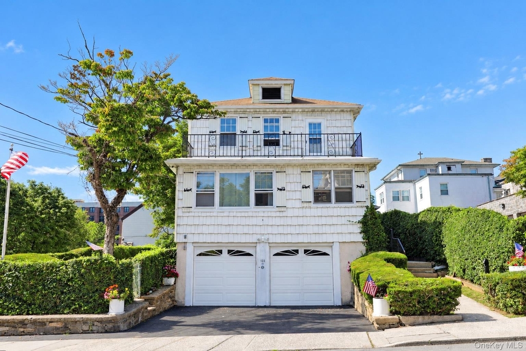 123 Wallace Street - Photo 0