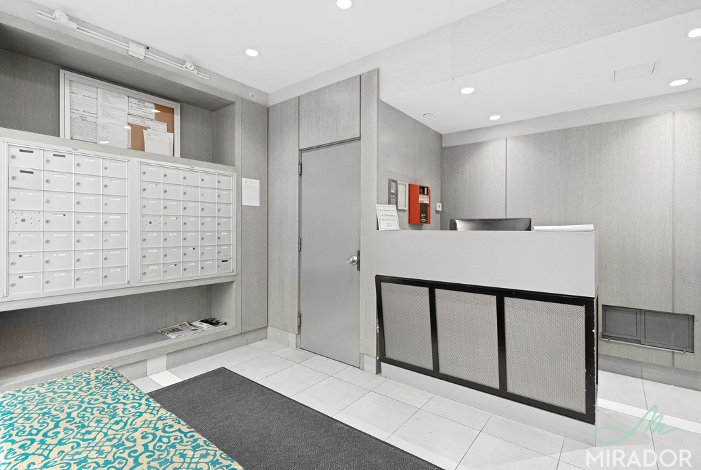 636 E 11th Street - Photo 13