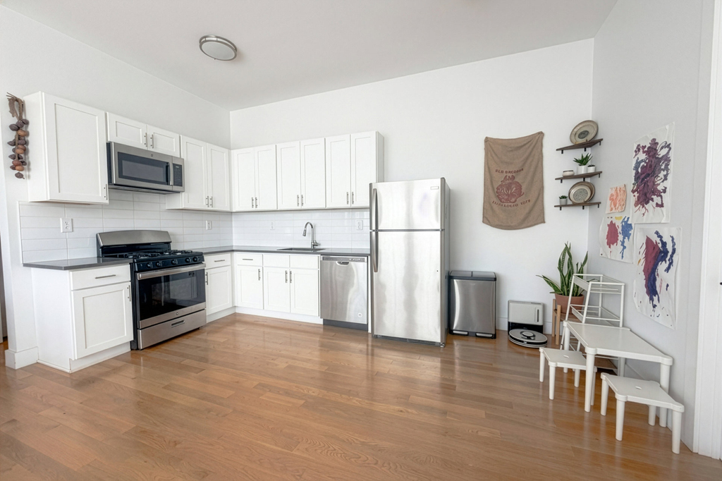 475 55th Street - Photo 1