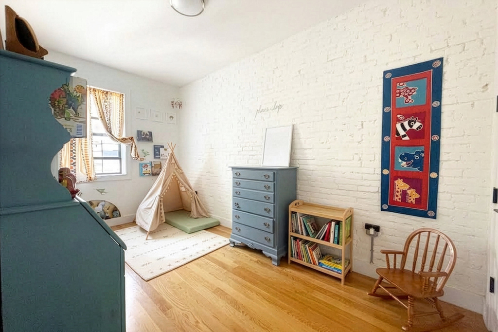475 55th Street - Photo 4