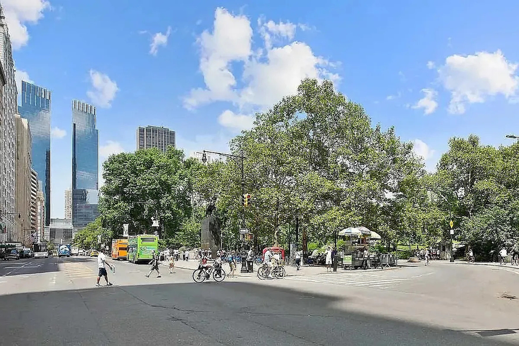 106 Central Park S - Photo 15